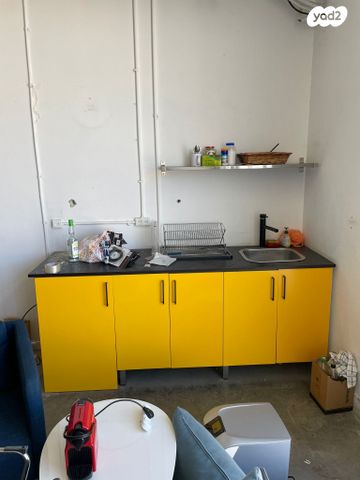 סטודיו, דרך קיבוץ גלויות, גבעת הרצל, אזור המלאכה יפו, תל אביב יפו