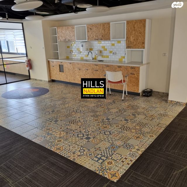 חלל עבודה משותף, הרצליה