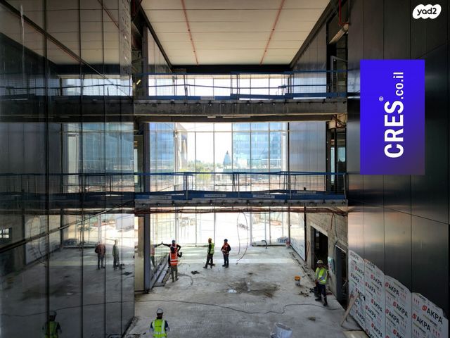 בניין משרדים, רעננה