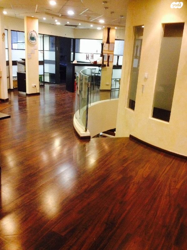 משרדים, תובל, בורסה, רמת גן