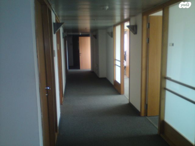 משרדים, דרך מנחם בגין 23, בורסה, רמת גן