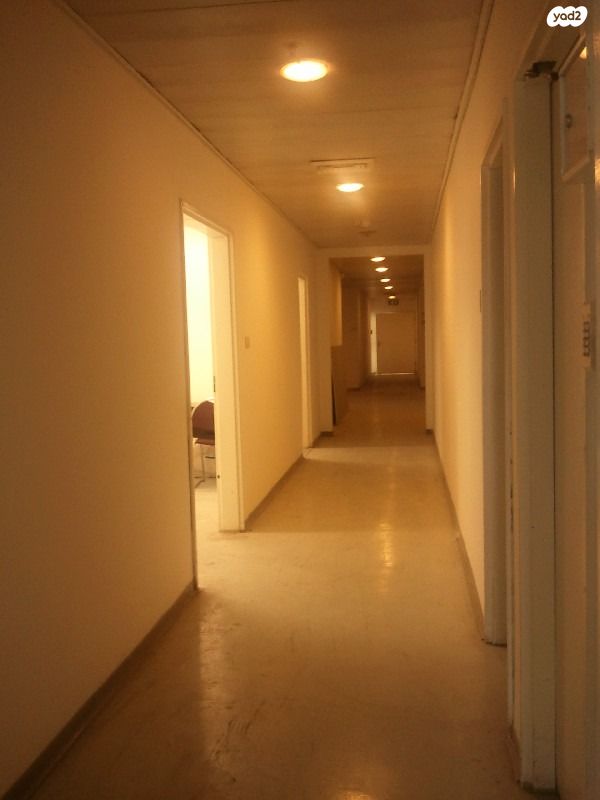 משרדים, דרך מנחם בגין 23, בורסה, רמת גן