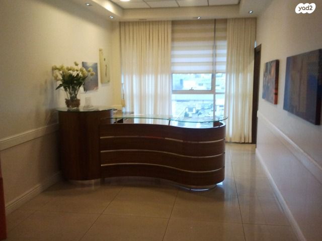 משרדים, תובל, בורסה, רמת גן