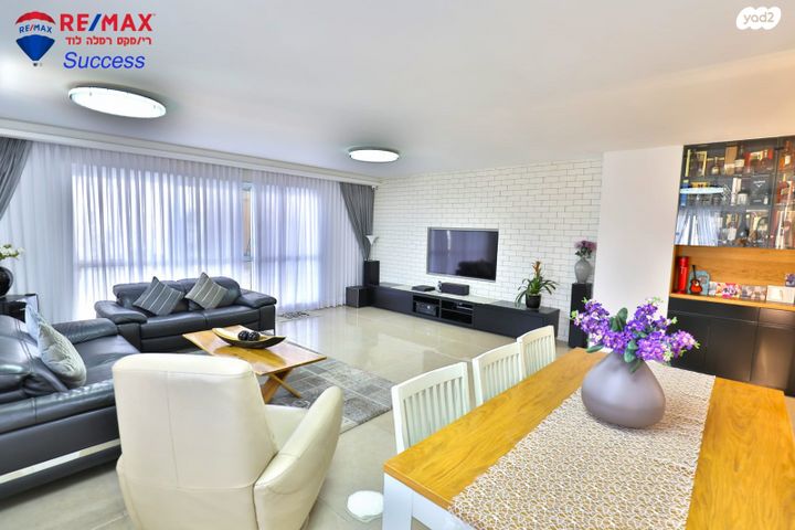 גג/ פנטהאוז, זמיר 1, קרית מנחם בגין, רמלה