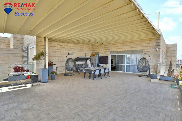 גג/ פנטהאוז, זמיר 1, קרית מנחם בגין, רמלה