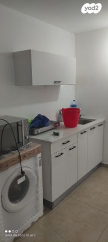 דירת גן, קרן היסוד 113, שכונה ותיקה - מרכז העיר, מעלות תרשיחא