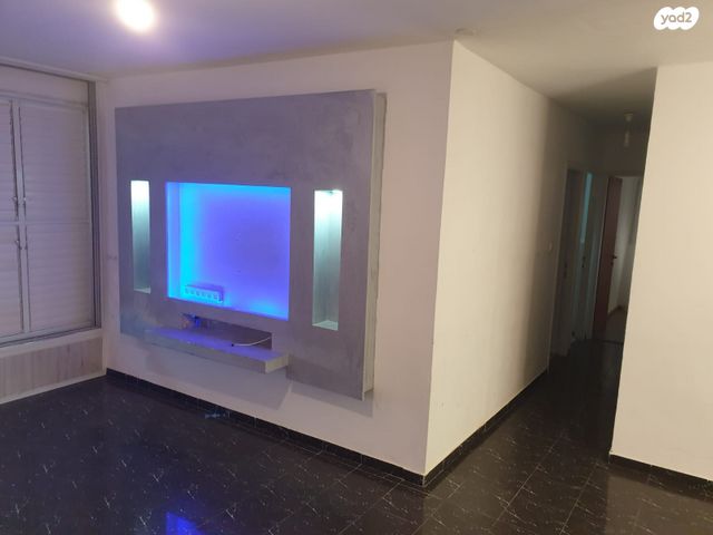 דירה, אנילביץ', חולון