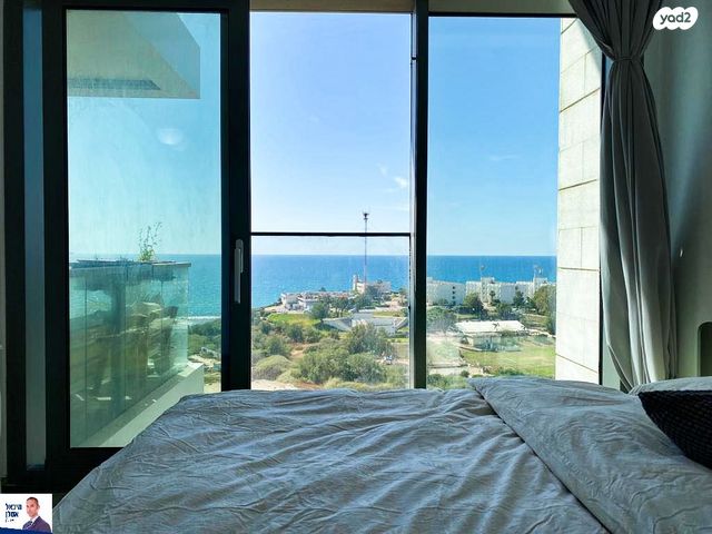 דירה, שדרות רחבעם זאבי 1, גבעת אולגה, חדרה