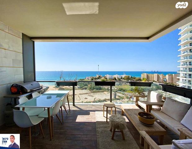 דירה, שדרות רחבעם זאבי 1, גבעת אולגה, חדרה