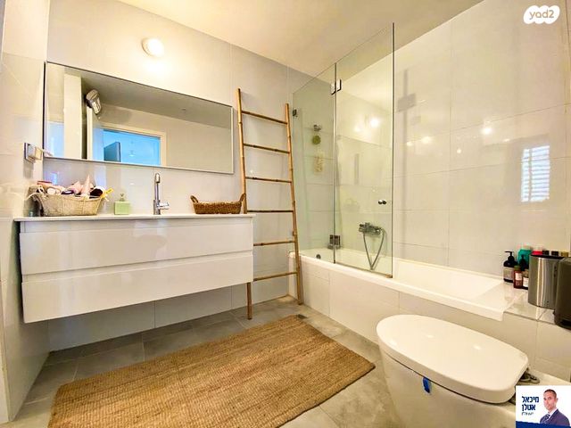 דירה, שדרות רחבעם זאבי 1, גבעת אולגה, חדרה