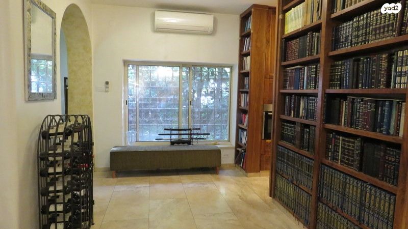 דו משפחתי, רמות, ירושלים