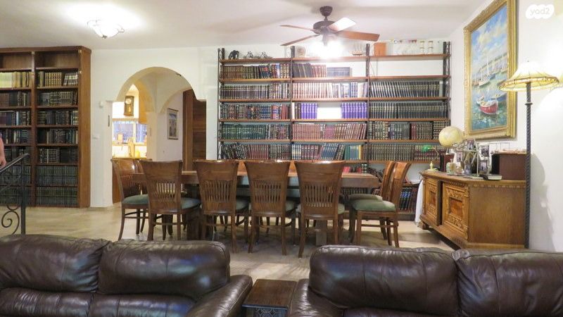 דו משפחתי, רמות, ירושלים