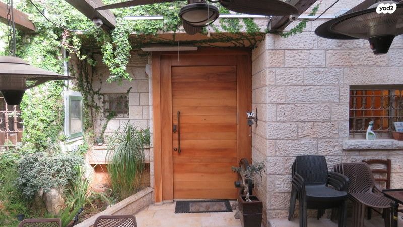 דו משפחתי, רמות, ירושלים