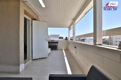 גג/ פנטהאוז, מוצקין הותיקה, קרית מוצקין