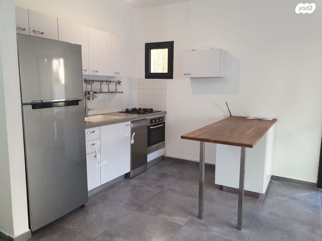 דירה, בית הלל 30, מונטיפיורי, הרכבת, תל אביב יפו