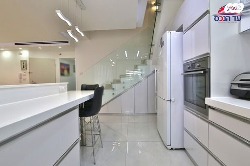 גג/ פנטהאוז, מוצקין הותיקה, קרית מוצקין