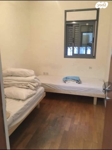 דירה, נתן יונתן, לסטר/רבוצקי, רעננה