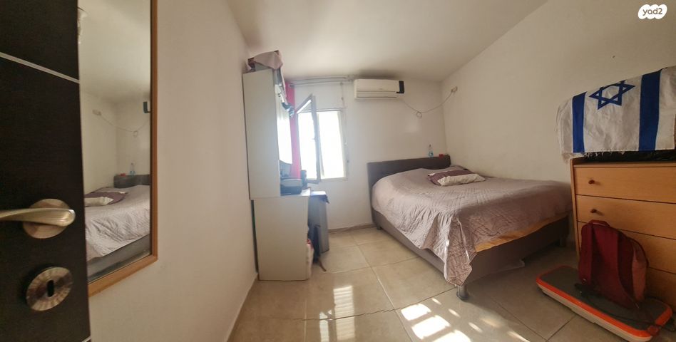 דירה, הרב יצחק בן חנן, נאות גנים, נתניה