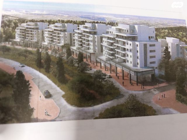 חנויות/ שטח מסחרי, מודיעין מכבים רעות