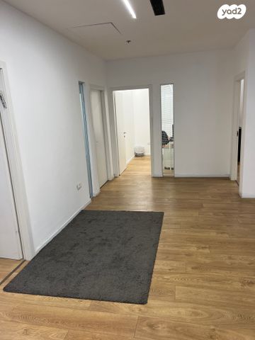 משרדים, אזור תעשיה, הרצליה