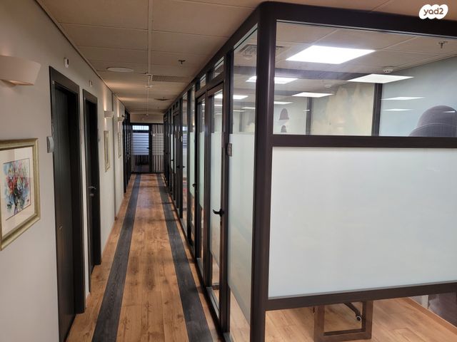 משרדים, לזרוב, מב"ת מערב, אזור תעשייה חדש, ראשון לציון