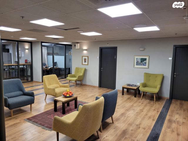 משרדים, לזרוב, מב"ת מערב, אזור תעשייה חדש, ראשון לציון