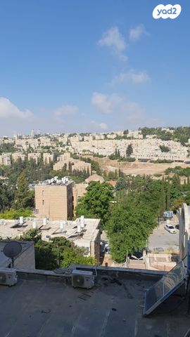 דירה, עולי הגרדום 16, ארמון הנציב, תלפיות מזרח, ירושלים