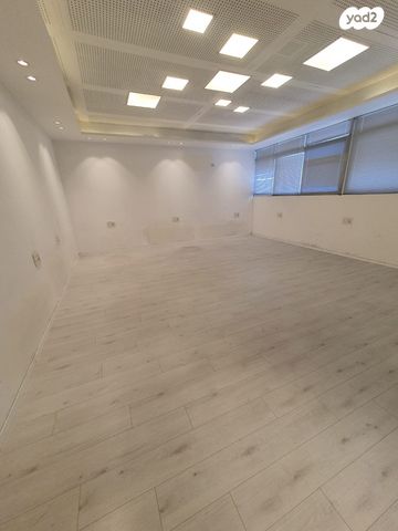 תלפיות תעשיה ומסחר