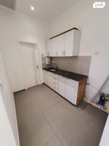 משרדים, תלפיות תעשיה ומסחר, ירושלים