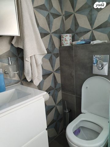 דירה, אלנבי 76, לב תל אביב, לב העיר צפון, תל אביב יפו