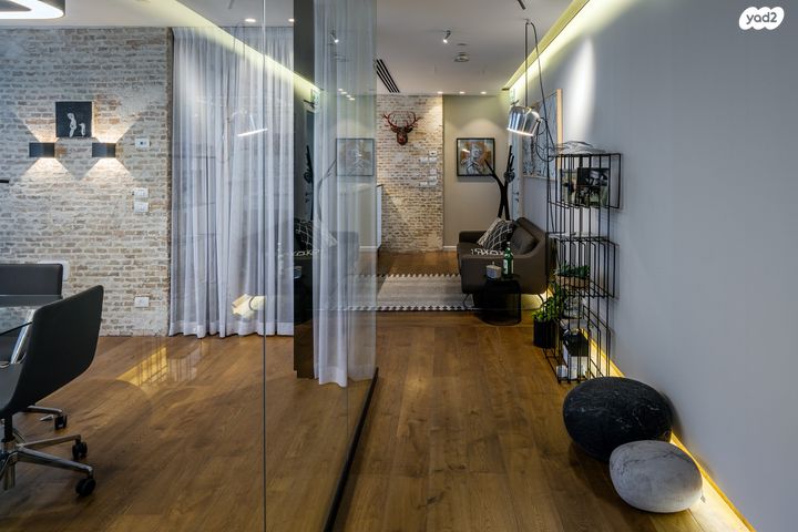 משרדים, מצדה, בני ברק