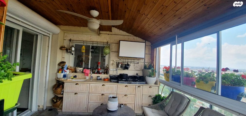 גג/ פנטהאוז, אור יהודה