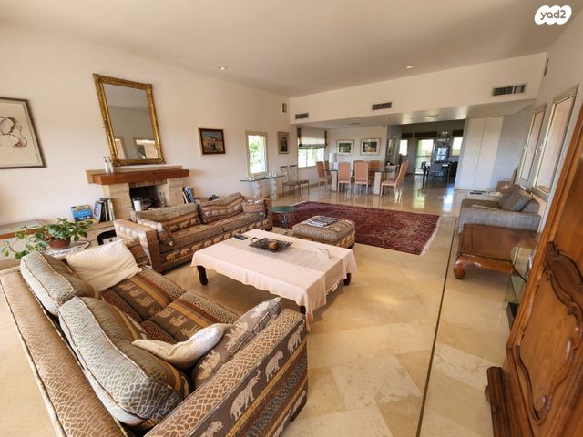 בית פרטי/ קוטג', קיסריה