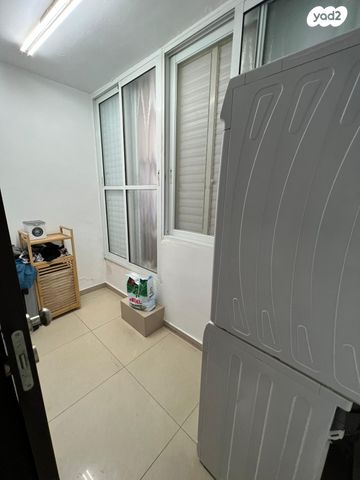 דירה, דרך משה דיין, תל אביב יפו