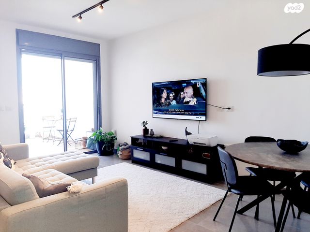 דירה, האחים טרבס, ד' / מערב מרכז העיר, רחובות