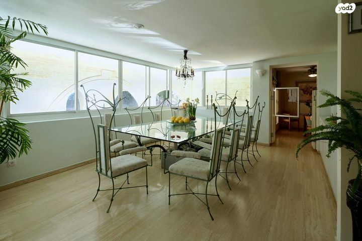 דירת גן, הרצליה פיתוח, הרצליה