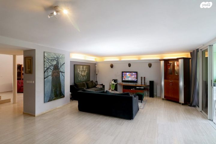 דירת גן, הרצליה פיתוח, הרצליה