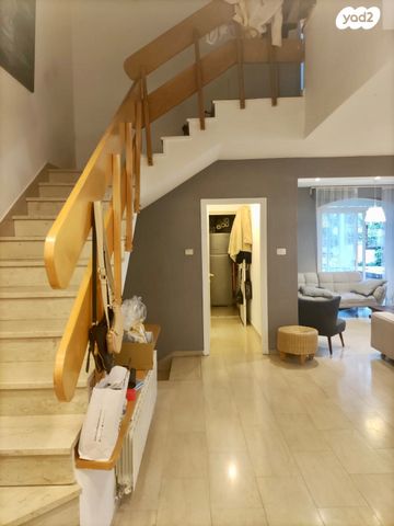 בית פרטי/ קוטג', גדעון האוזנר, הולילנד, ירושלים