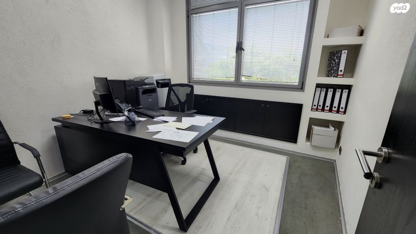 משרדים, מעלה כמון, אזור תעשיה כרמיאל, כרמיאל