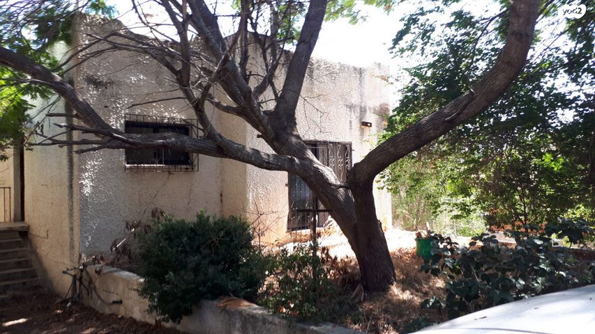 המושבה