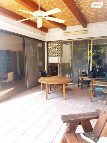 בית פרטי/ קוטג', סביון