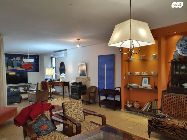 בית פרטי/ קוטג', סביון