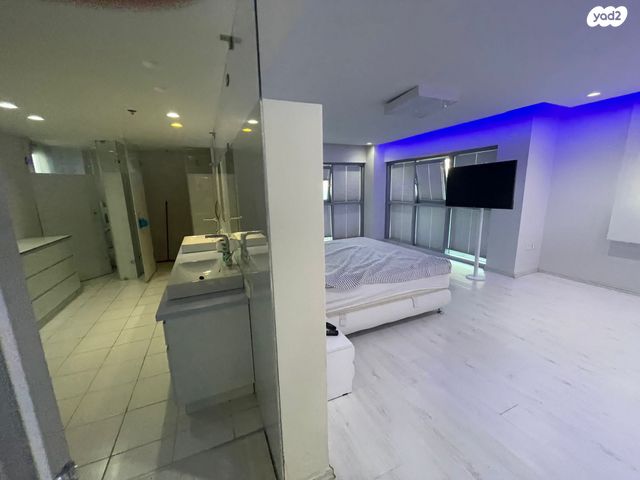 דירה, אריק לביא 1, עיר ימים, נתניה