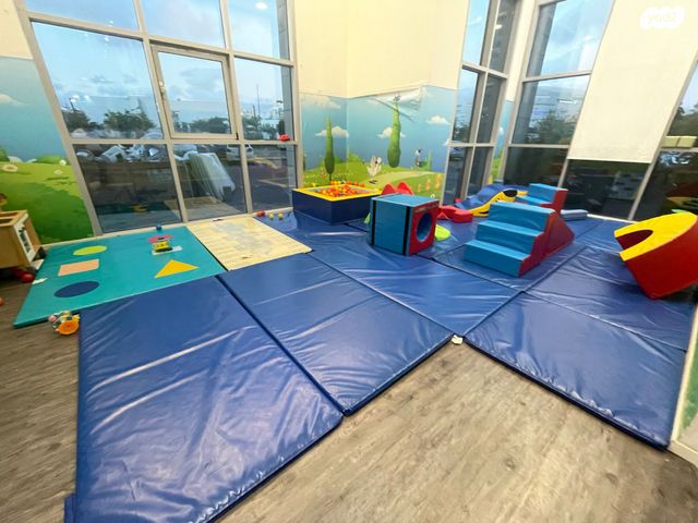 דירה, אריק לביא 1, עיר ימים, נתניה