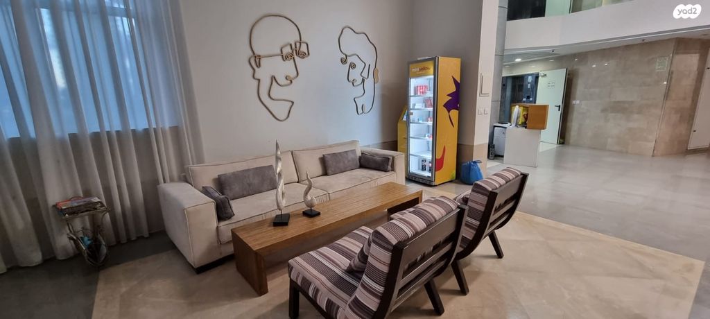 דירה, אריק לביא 1, עיר ימים, נתניה