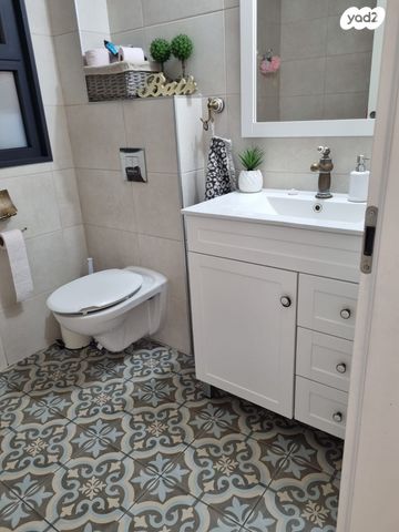 דירה, פנחס מאירי, נווה גן, פתח תקווה