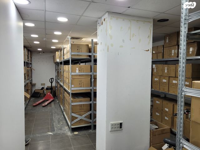 מחסנים, רוז'נסקי, מב"ת מערב, אזור תעשייה חדש, ראשון לציון