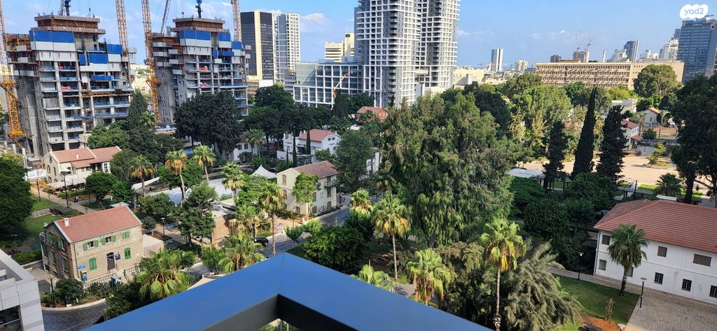 גני שרונה, קרית הממשלה