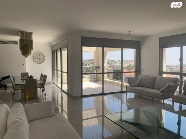 גג/ פנטהאוז, ירושלים