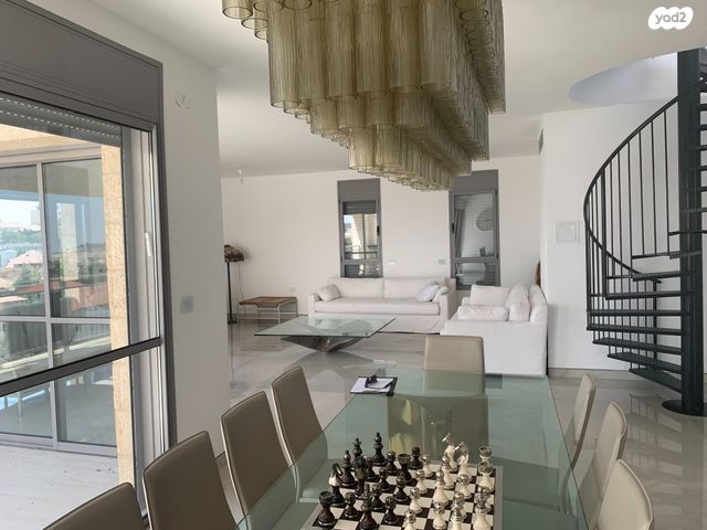 גג/ פנטהאוז, ירושלים